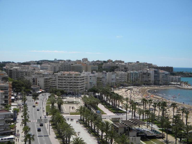 Apartamento Rodas Arysal Salou Bagian luar foto