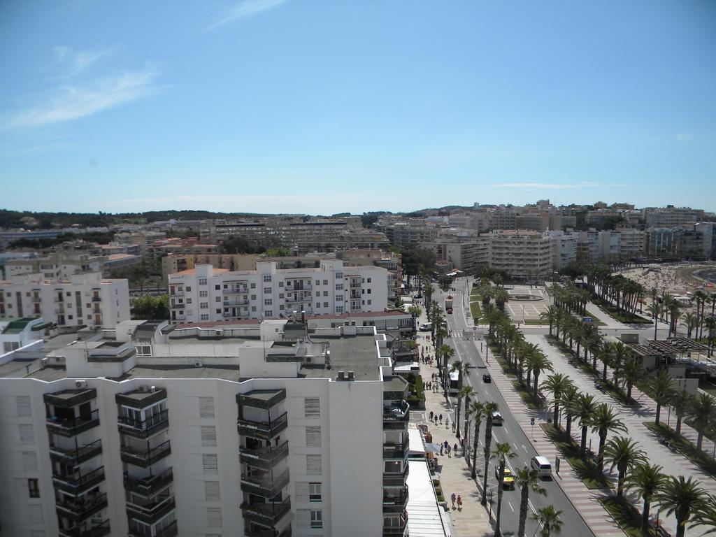 Apartamento Rodas Arysal Salou Bagian luar foto